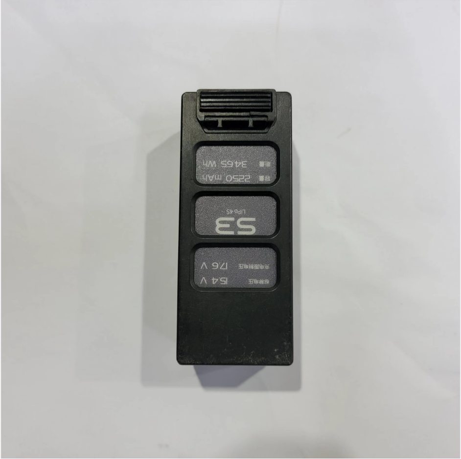 Show drone battery pack detail